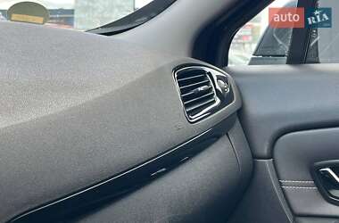 Минивэн Renault Megane Scenic 2014 в 