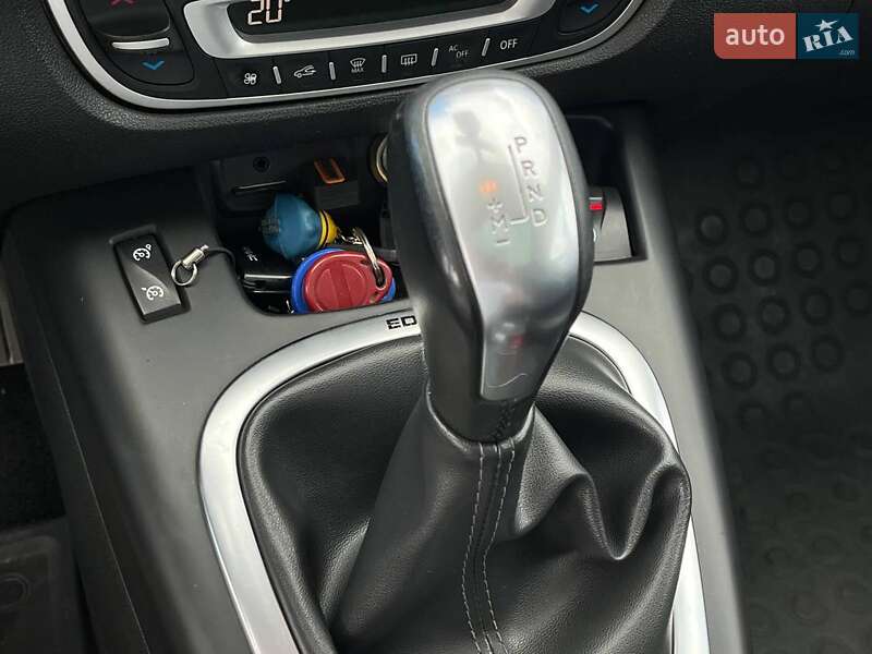 Мінівен Renault Megane Scenic 2014 в Львові фото 42 Мінівен Renault Megane Scenic 2014 в Львові