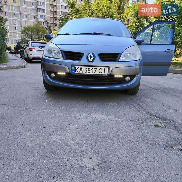 Мінівен Renault Megane Scenic 2007 в Києві фото 5 Мінівен Renault Megane Scenic 2007 в Києві