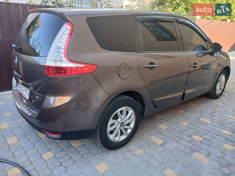 Минивэн Renault Megane Scenic 2014 в Виннице
