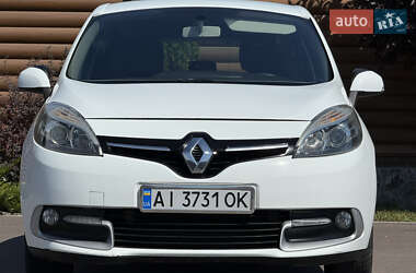 Минивэн Renault Megane Scenic 2014 в 