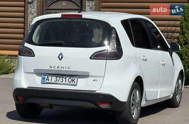 Минивэн Renault Megane Scenic 2014 в 