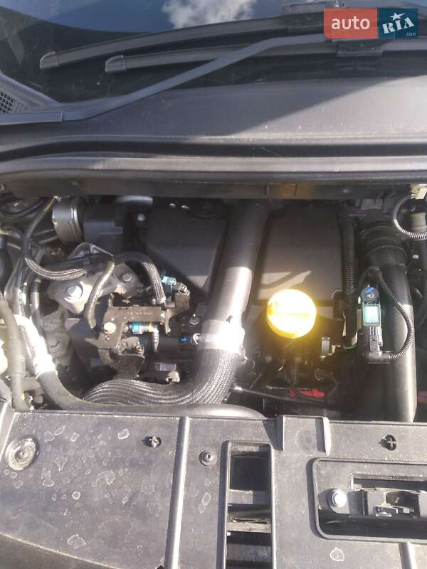 Минивэн Renault Megane Scenic 2014 в Ямполе фото 4 Минивэн Renault Megane Scenic 2014 в Ямполе