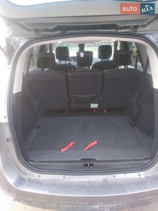 Минивэн Renault Megane Scenic 2014 в Ямполе фото 11 Минивэн Renault Megane Scenic 2014 в Ямполе
