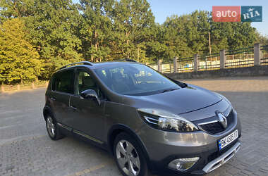 Минивэн Renault Megane Scenic 2013 в 