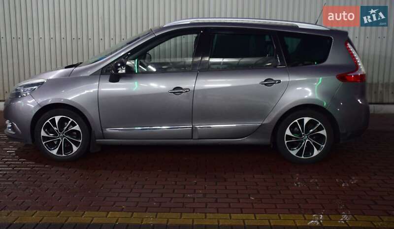 Минивэн Renault Megane Scenic 2016 в Киеве