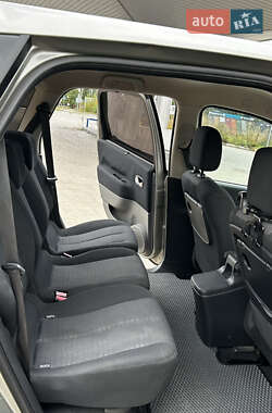 Минивэн Renault Megane Scenic 2006 в 