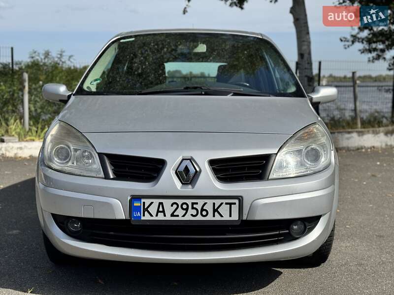 Минивэн Renault Megane Scenic 2008 в Киеве