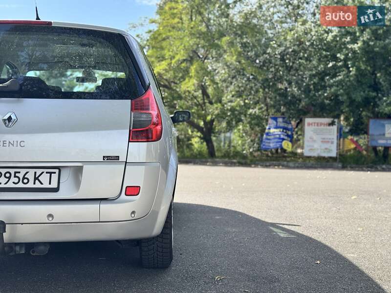 Минивэн Renault Megane Scenic 2008 в Киеве