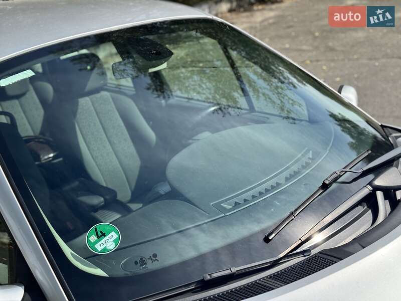 Минивэн Renault Megane Scenic 2008 в Киеве