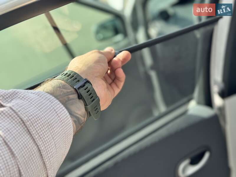 Минивэн Renault Megane Scenic 2008 в Киеве