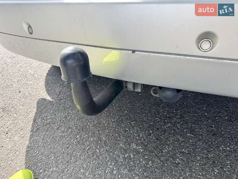 Минивэн Renault Megane Scenic 2008 в Киеве