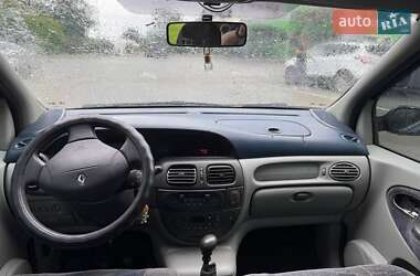Мінівен Renault Megane Scenic 2000 в  фото 18 Мінівен Renault Megane Scenic 2000 в