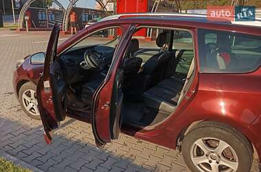 Минивэн Renault Megane Scenic 2013 в 