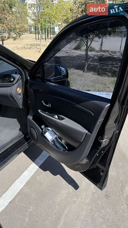 Минивэн Renault Megane Scenic 2016 в Николаеве