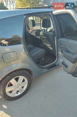 Минивэн Renault Megane Scenic 2006 в 