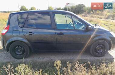Минивэн Renault Megane Scenic 2005 в 