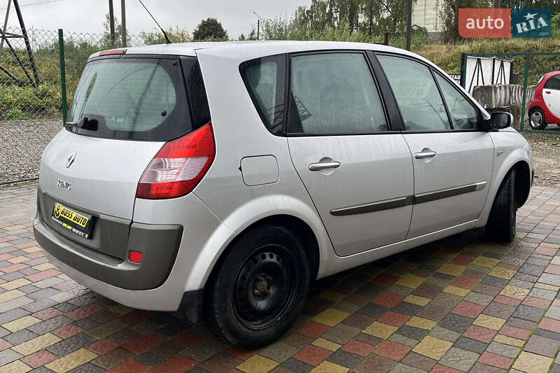 Минивэн Renault Megane Scenic 2005 в Стрые