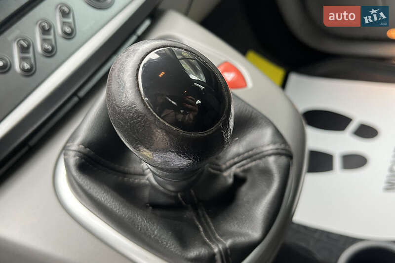 Минивэн Renault Megane Scenic 2005 в Стрые