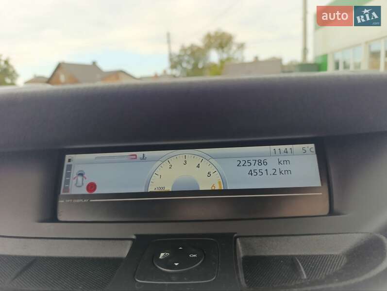 Минивэн Renault Megane Scenic 2009 в Владимире