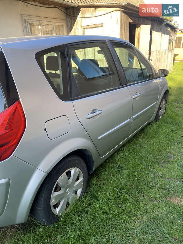 Мінівен Renault Megane Scenic 1999 в Рівному фото 3 Мінівен Renault Megane Scenic 1999 в Рівному