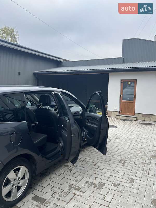 Минивэн Renault Megane Scenic 2011 в Львове