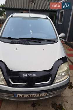 Минивэн Renault Megane Scenic 2001 в 