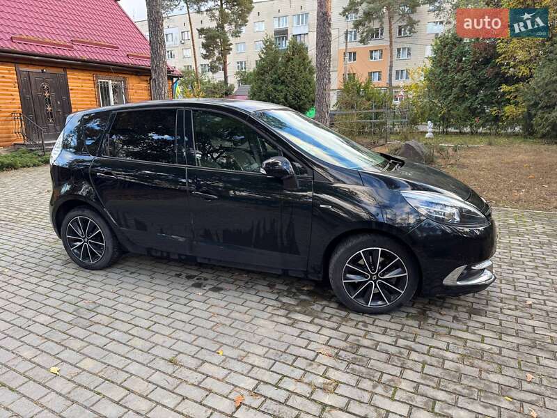 Минивэн Renault Megane Scenic 2012 в Коцюбинском