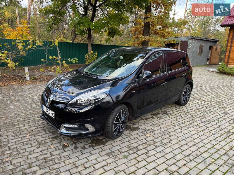 Минивэн Renault Megane Scenic 2012 в Коцюбинском