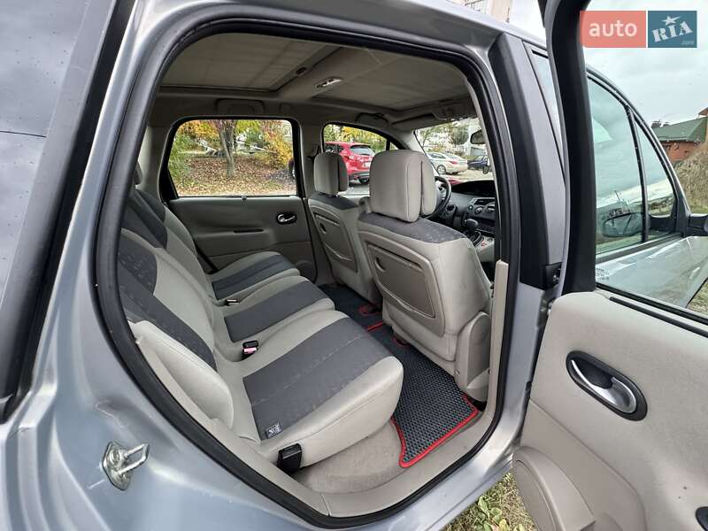 Минивэн Renault Megane Scenic 2005 в Чернигове