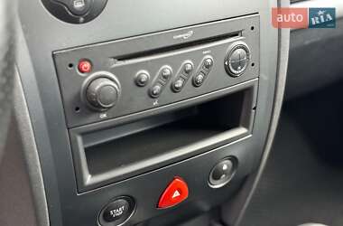 Минивэн Renault Megane Scenic 2009 в 