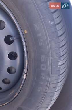 Минивэн Renault Megane Scenic 2004 в  фото 23 Минивэн Renault Megane Scenic 2004 в