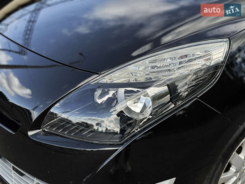 Минивэн Renault Megane Scenic 2011 в Одессе фото 8 Минивэн Renault Megane Scenic 2011 в Одессе