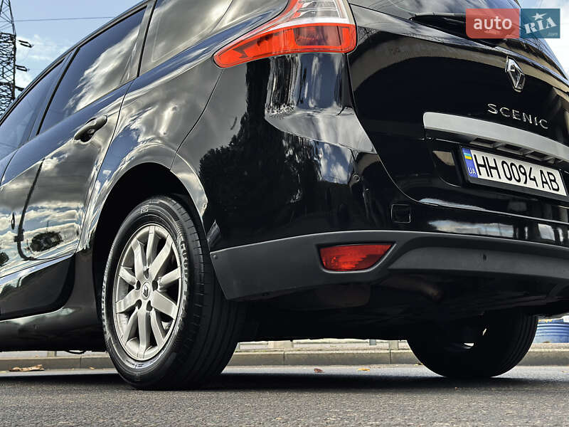 Минивэн Renault Megane Scenic 2011 в Одессе фото 9 Минивэн Renault Megane Scenic 2011 в Одессе