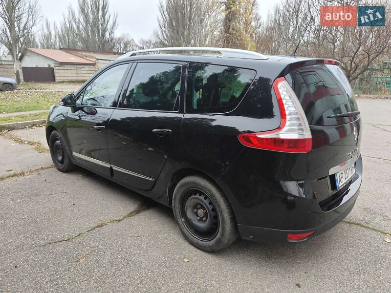 Купе Renault Megane Scenic 2016 в Запорожье