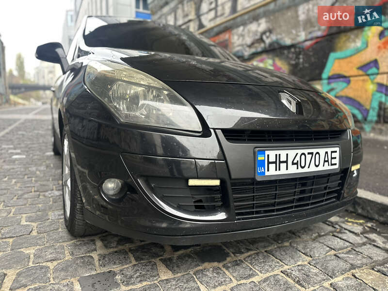 Минивэн Renault Megane Scenic 2010 в Одессе фото 7 Минивэн Renault Megane Scenic 2010 в Одессе