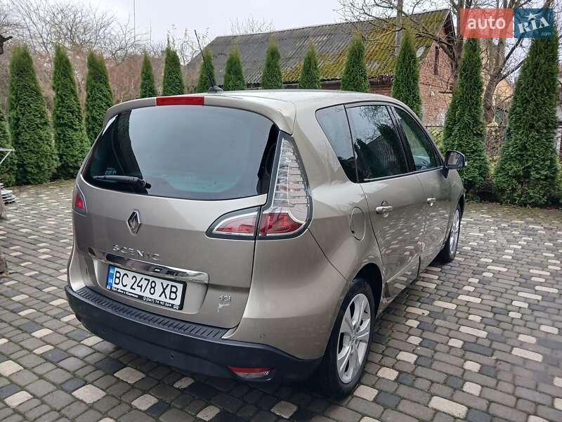 Мінівен Renault Megane Scenic 2012 в Ходореві