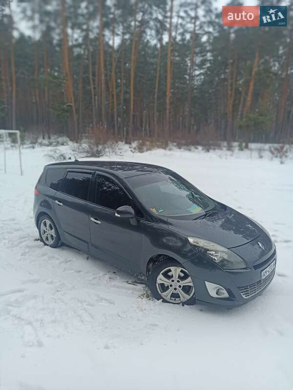 Минивэн Renault Megane Scenic 2011 в Житомире