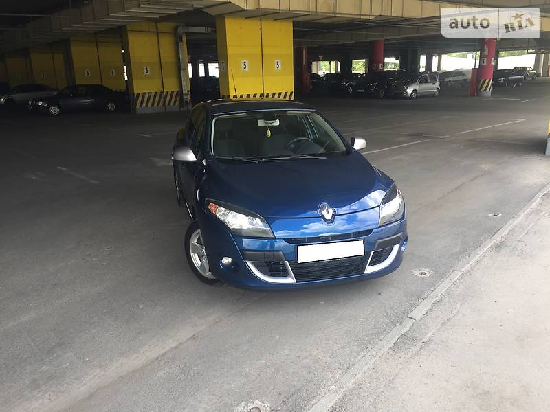 Хэтчбек Renault Megane 2011 в Киеве