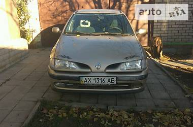 Седан Renault Megane 1998 в Харькове