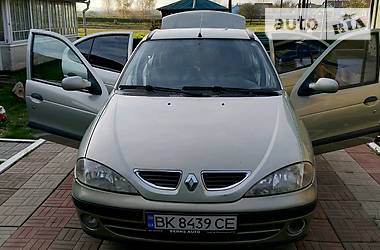 Седан Renault Megane 1999 в Дубні