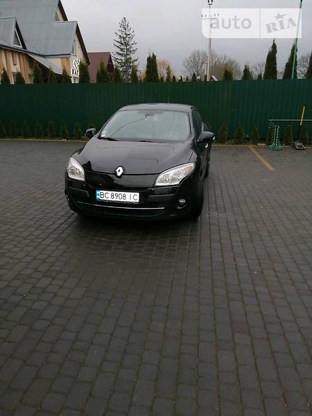 Хетчбек Renault Megane 2011 в Самборі