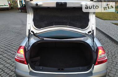 Седан Renault Megane 2006 в 