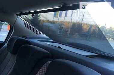 Седан Renault Megane 2003 в 