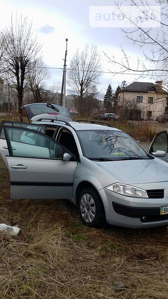 Седан Renault Megane 2004 в 