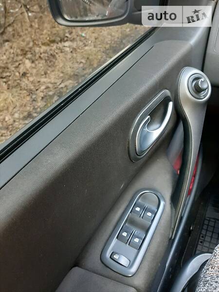 Універсал Renault Megane 2005 в Львові фото 12 Універсал Renault Megane 2005 в Львові