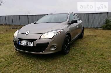 Універсал Renault Megane 2010 в 