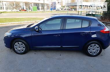 Хетчбек Renault Megane 2009 в 