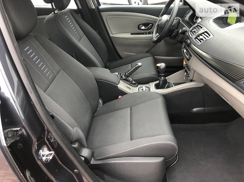 Хетчбек Renault Megane 2010 в Рівному фото 18 Хетчбек Renault Megane 2010 в Рівному