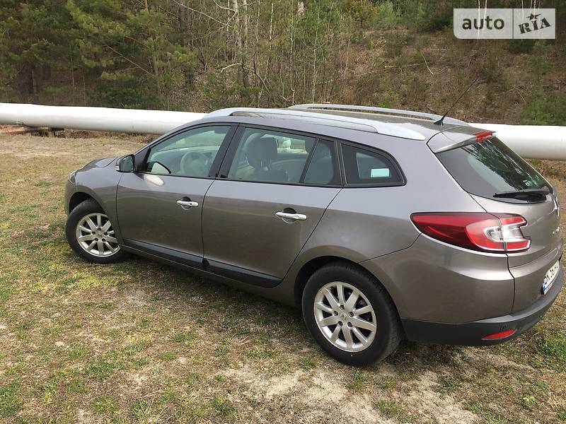 Універсал Renault Megane 2010 в Вараші фото 6 Універсал Renault Megane 2010 в Вараші